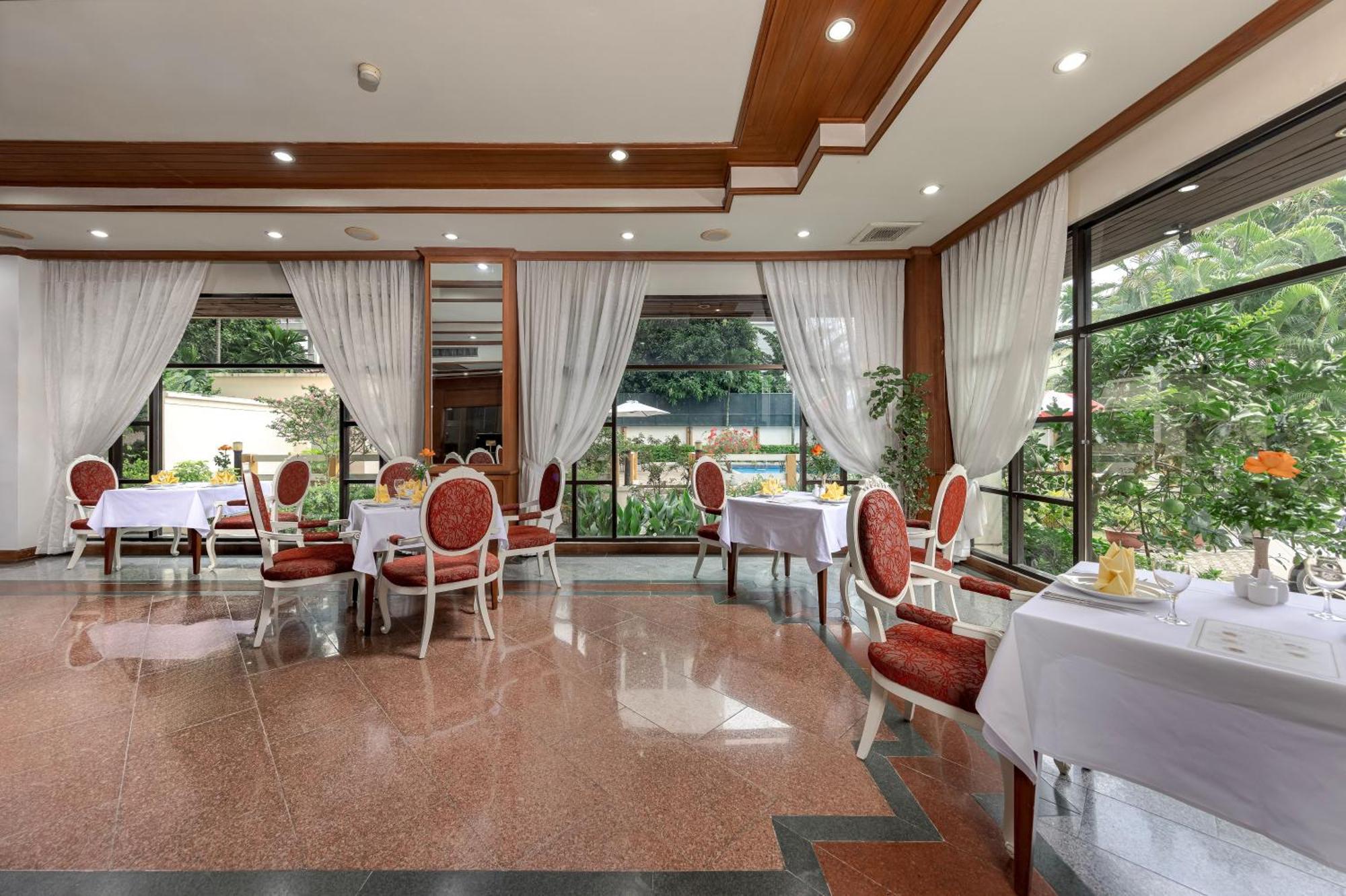 Oriental Palace Apartments Hanoi Exterior photo