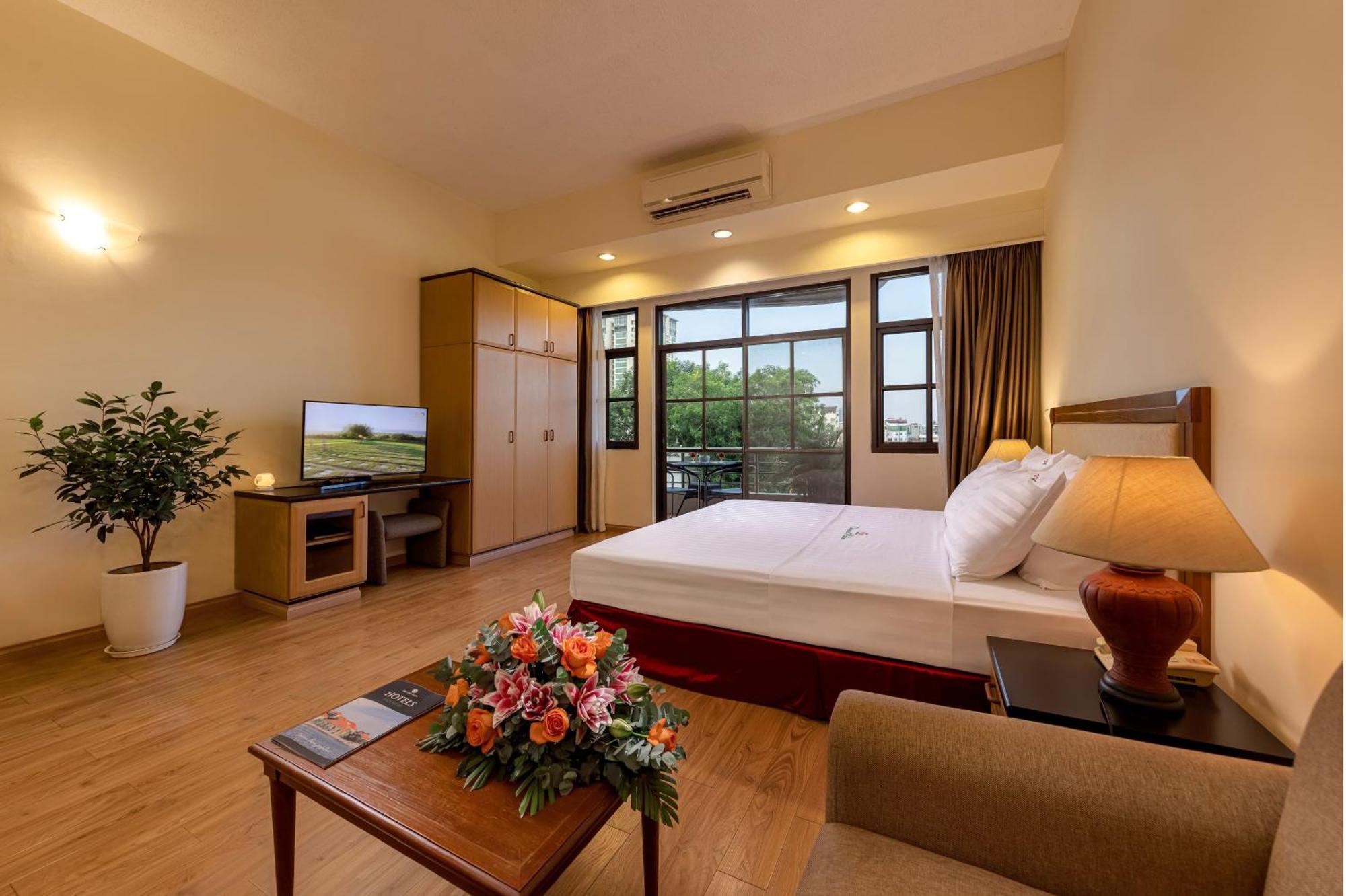 Oriental Palace Apartments Hanoi Exterior photo