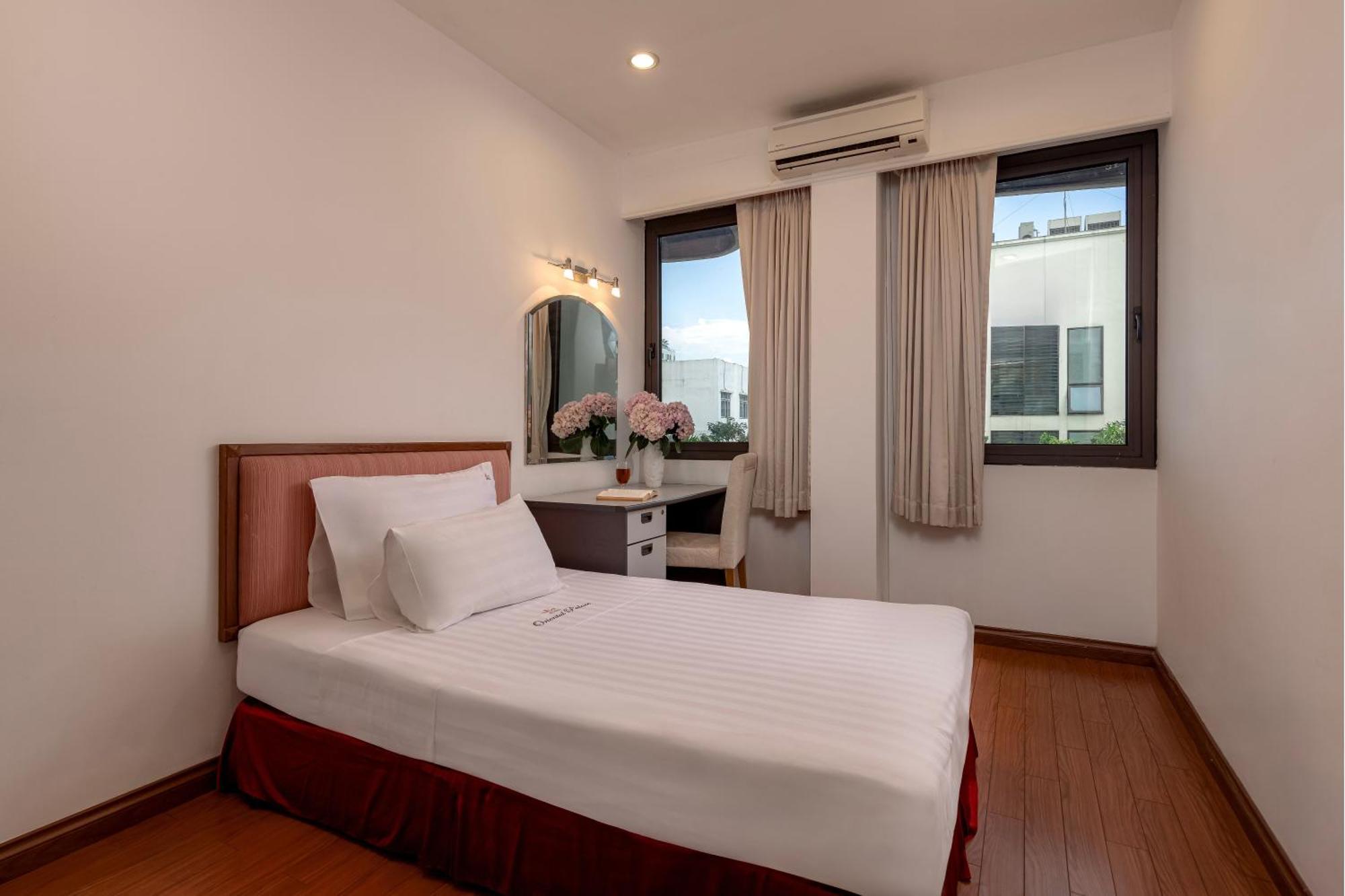 Oriental Palace Apartments Hanoi Exterior photo